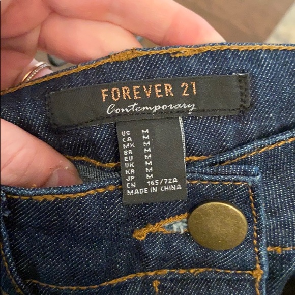 Medium jean button down mini skirt - Picture 3 of 3